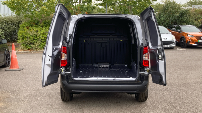 Peugeot Partner M Diesel 1.5 BlueHDi 100 Professional Plus Van - Image 3